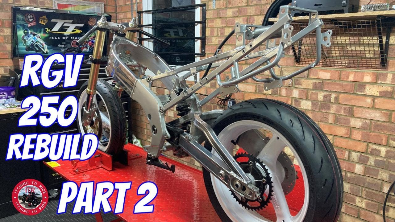 1991 Suzuki RGV 250 Lucky Strike VJ22 Rebuild with Arrow exhaust system. Part 2.