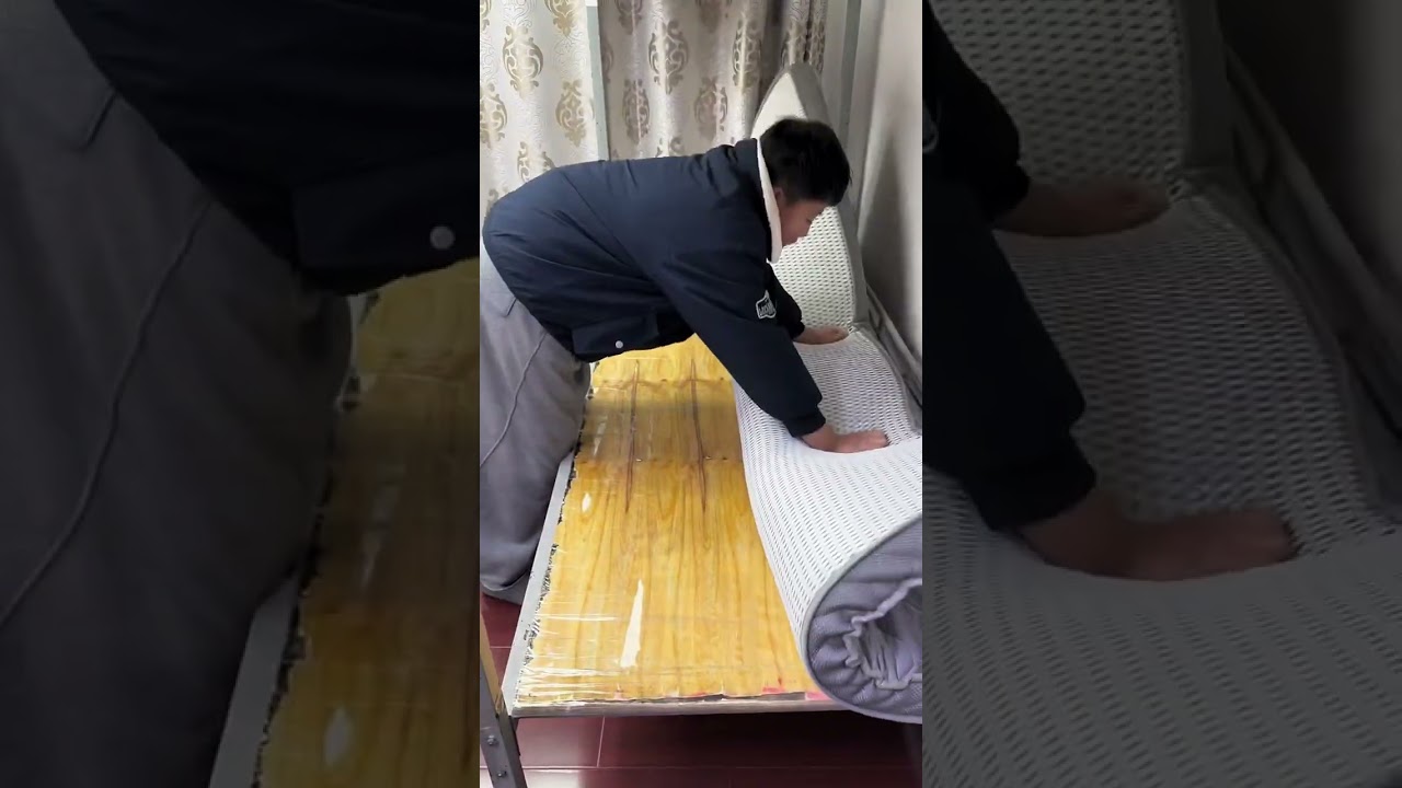 Матрас из пенополиуретана с эффектом памяти 