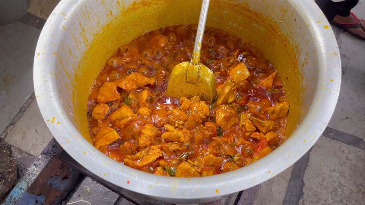 Party Style Chicken Curry Recipe | Street Food