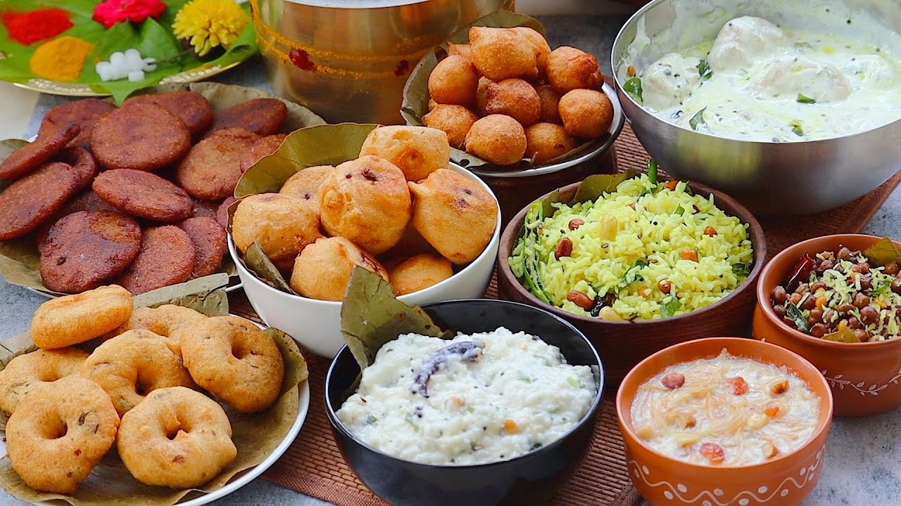 ఇలా ప్లాన్ చేస్తే అమ్మవారికి 9ప్రసాదాలు గంటలో రెడీ చేసేయొచ్చు😋Varalakshmi Prasadam Recipes In Telugu