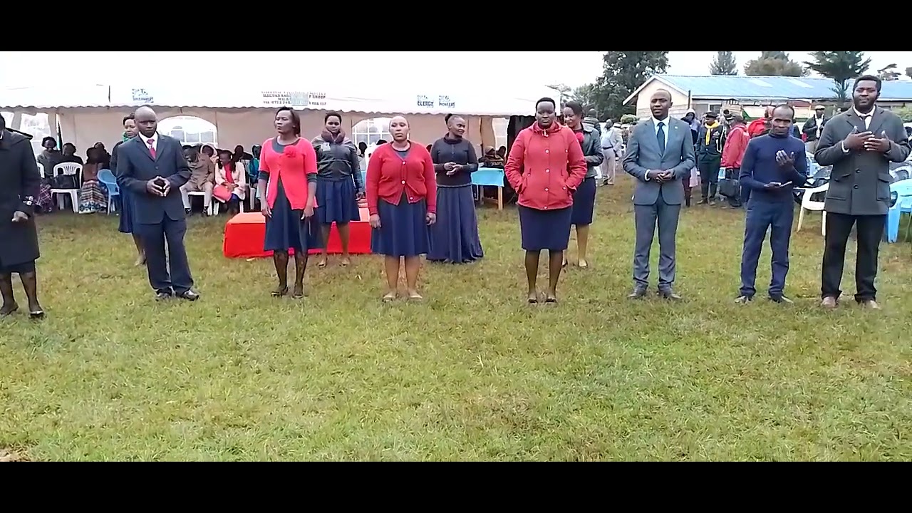Uria ukwenda niaoke . kikuyu beautiful song. enjoy .Ngarariga live on 25th May 2024.