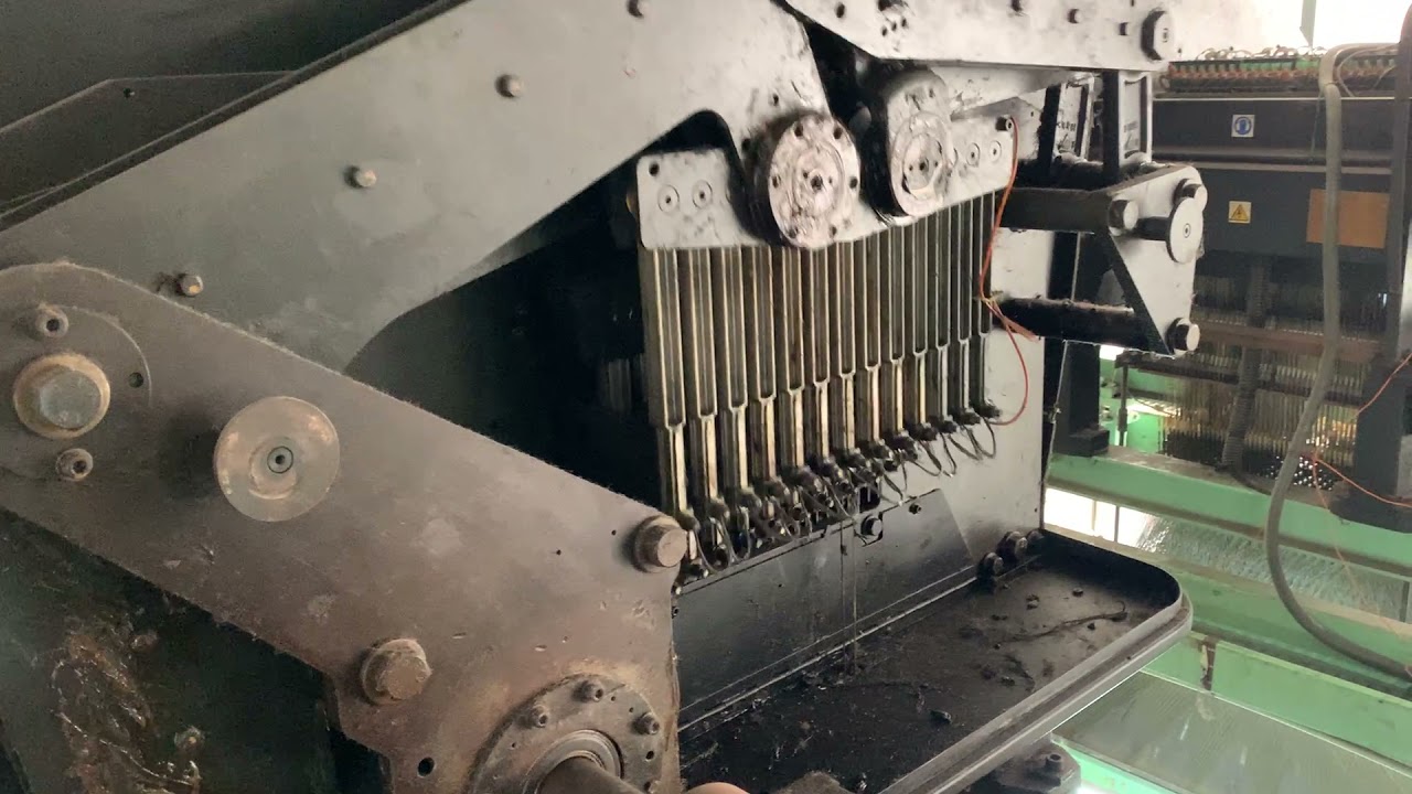 Second Hand Somet Thema Excel 190cm Label Loom For Sale