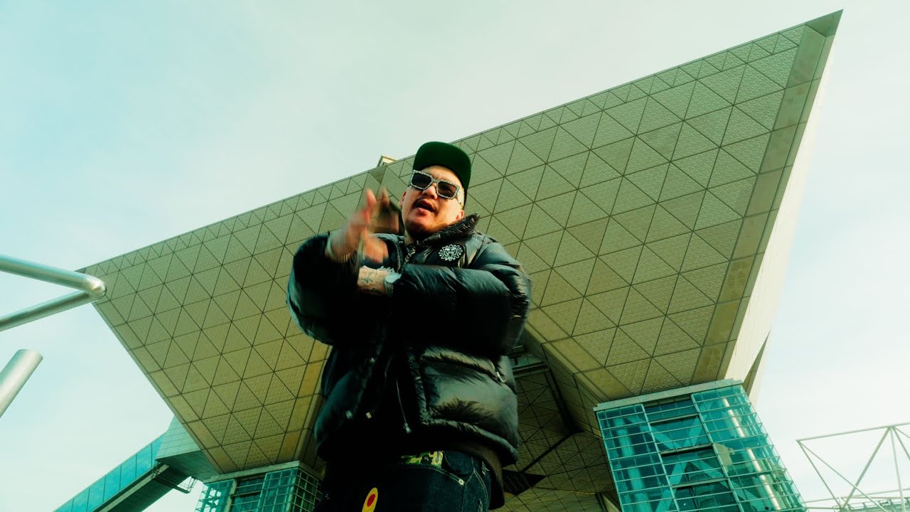 Japan (Shot@DoggyFilmz) - Young Peach