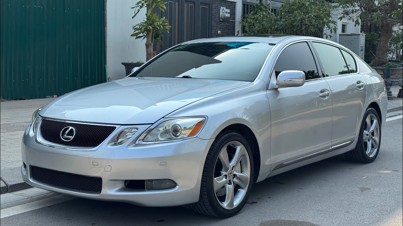 Vẻ đẹp thời gian cùng Lexus GS350