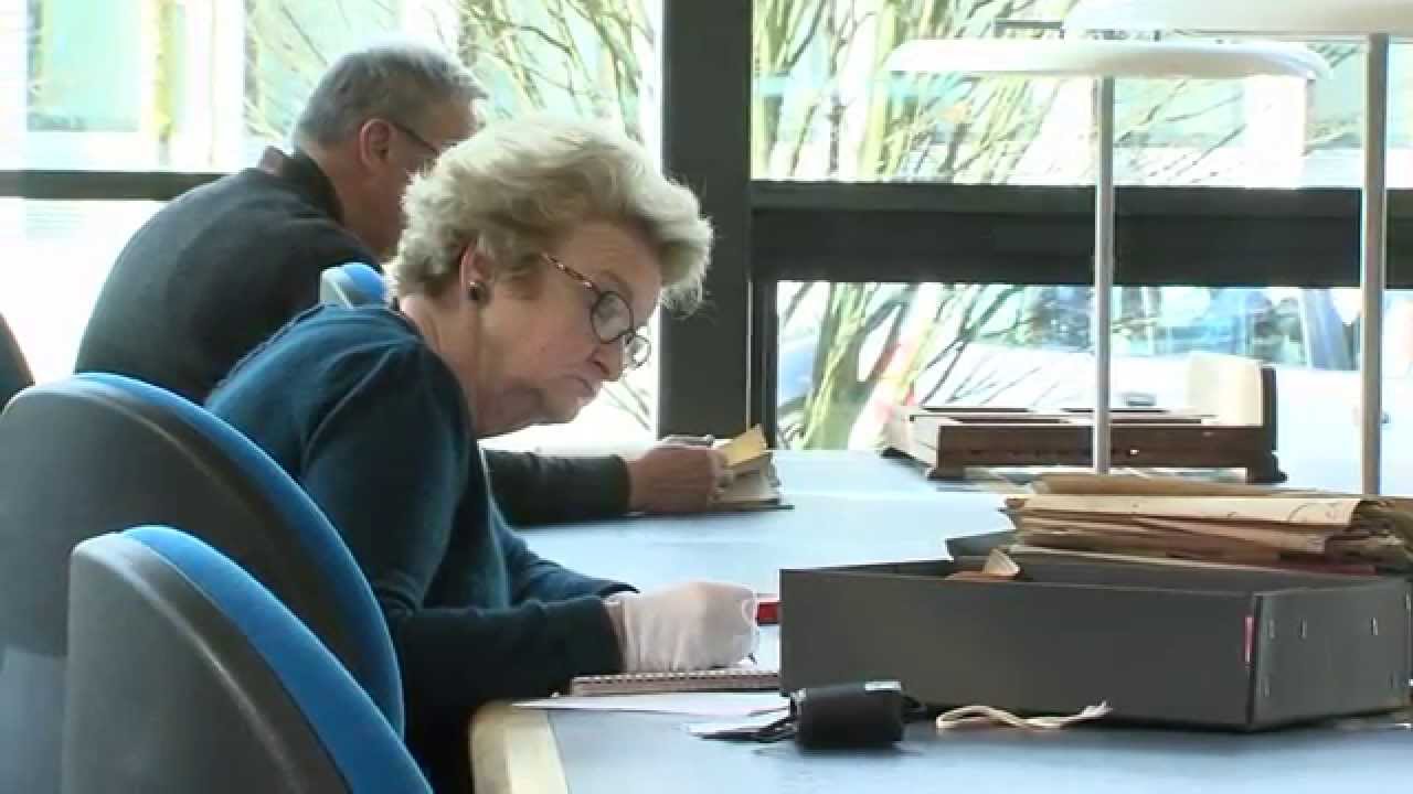 Zoom éco : le métier d'archiviste
