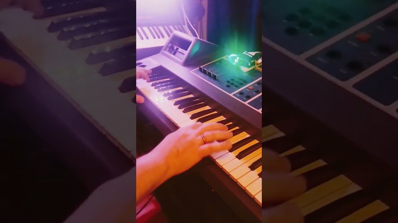 Velvet Noir "Great Attractor" on E-mu Emulator II 