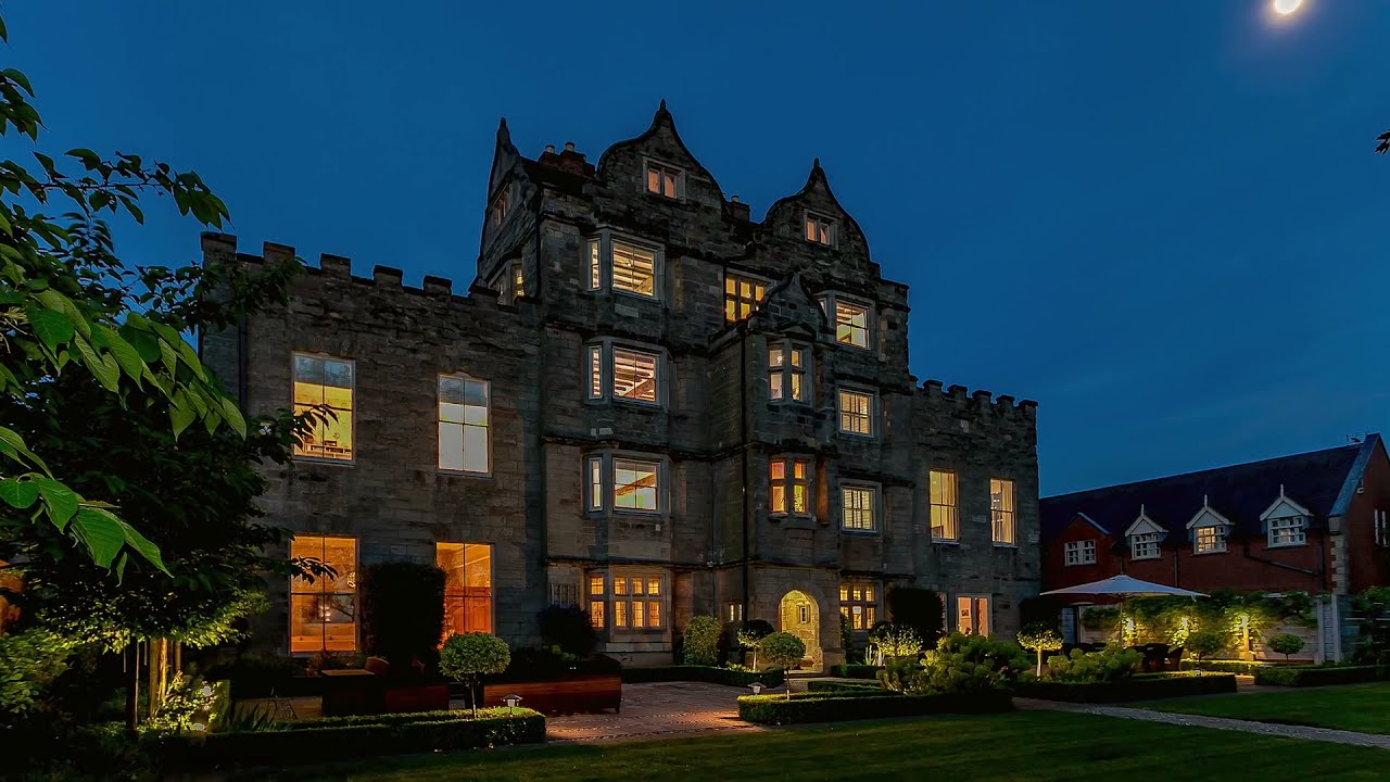 Inside Fully Renovated Stunning 6 bedroom Home | Home Tour