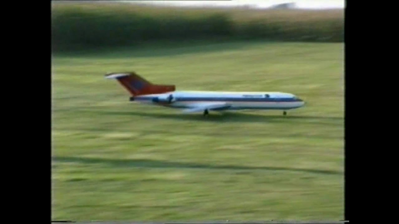 Boeing 727 RC model