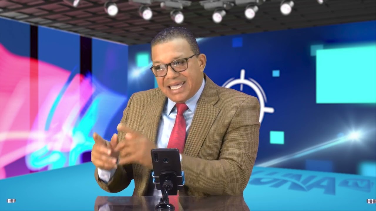 Osiris López  "Senadores aprueban proyecto ley  que da puñalada a la comunicacion"