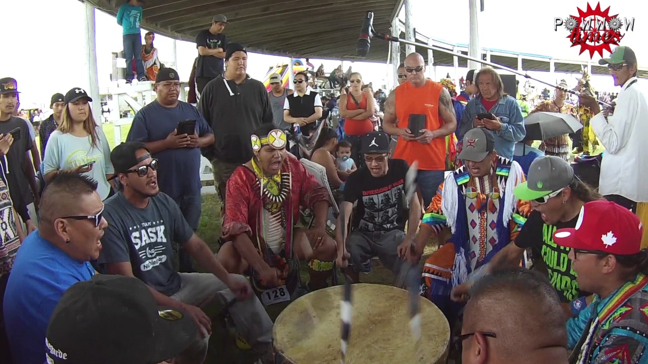 Buffalo Lodge Singers Intertribal @ Ochapowace Powwow 2016