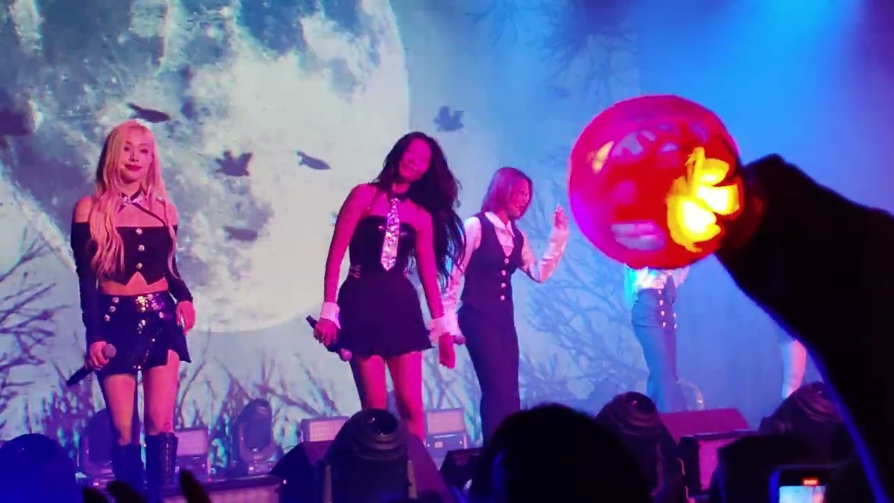 Dreamcatcher (드림캐쳐) - The curse of the Spider (Metal Ver.) + Scream | 240219 | Warsaw | [4K LIVE]