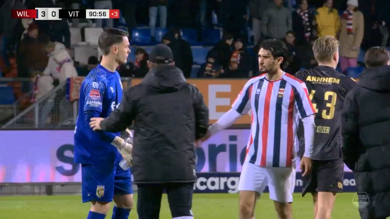 Nathan Tjoe A On vs Vitesse - Menang!! Selalu Tampil Konsisten di Bek Kiri
