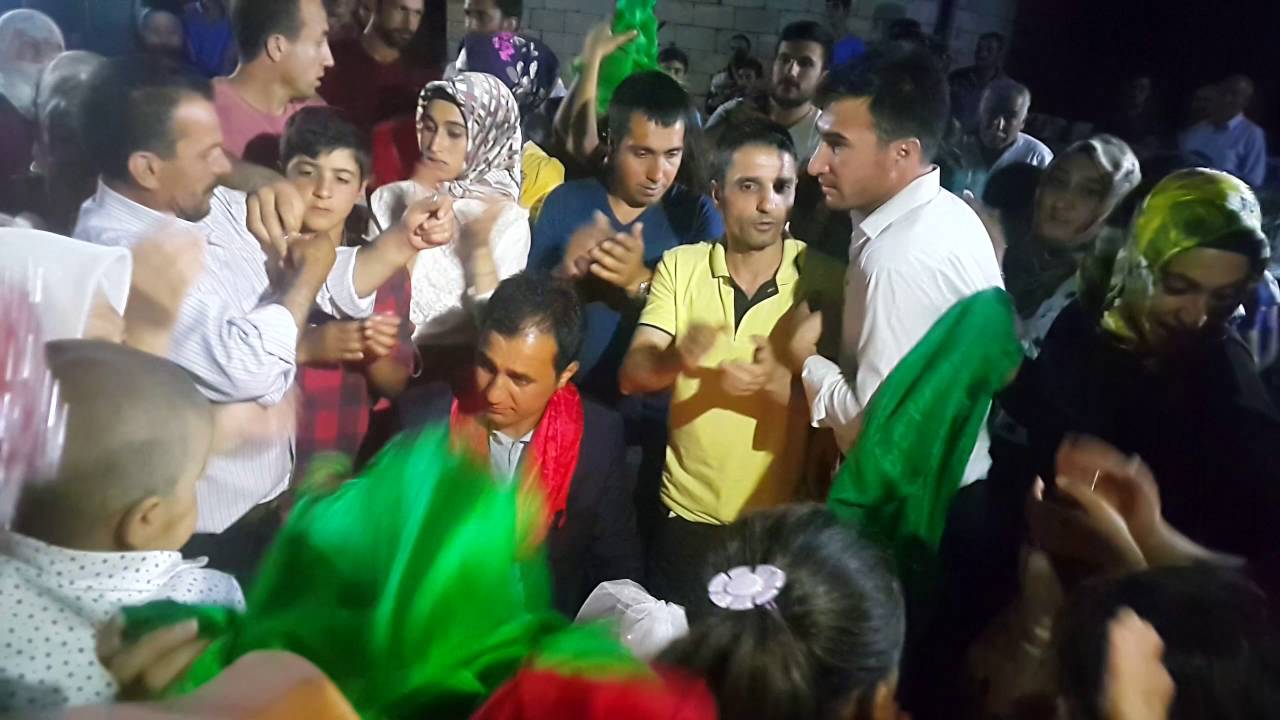 Kina gecesi eğirmeç Köyü