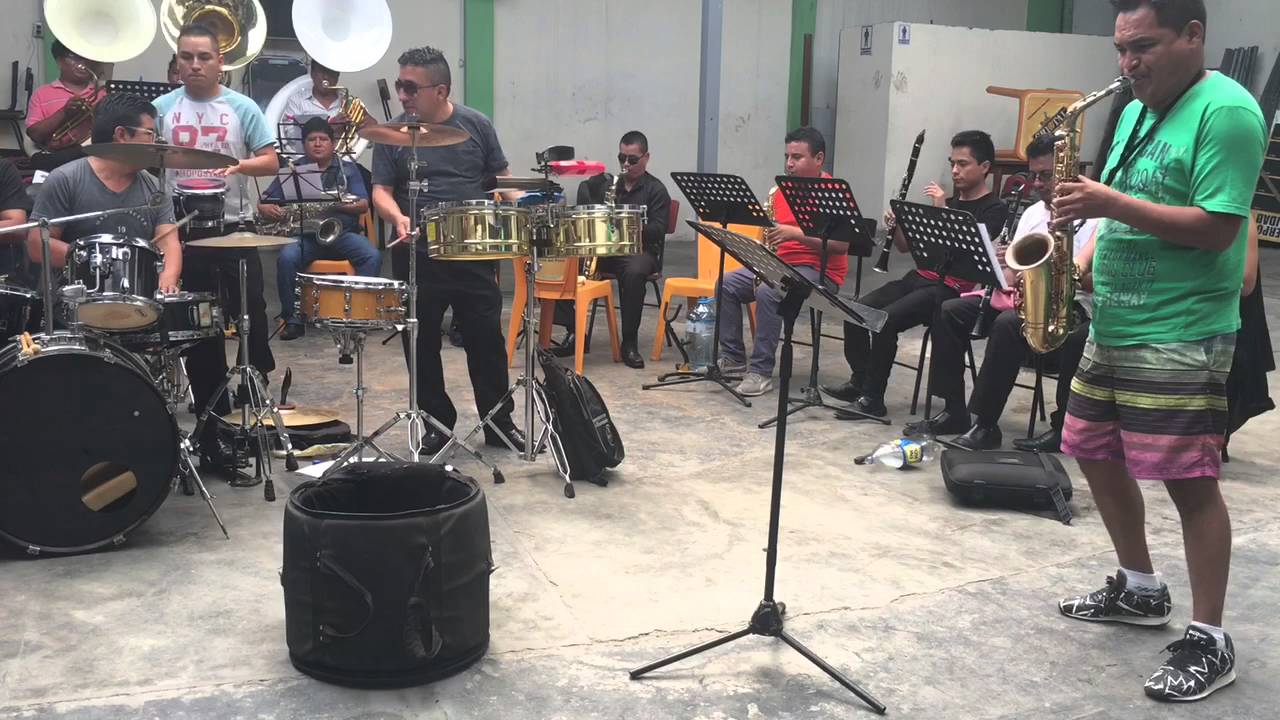 Mambo Virgen de la Macarena (Combito) ensayo para el concurso