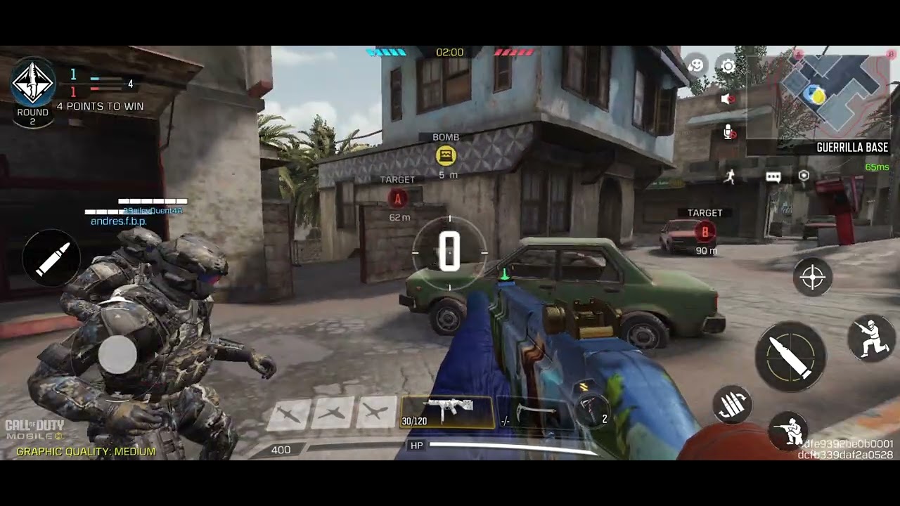 Playing cod mobile with my friend @ZexiatFN 