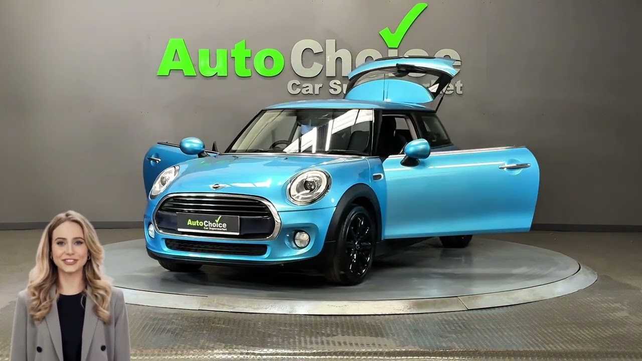 MINI Cooper In Blue
