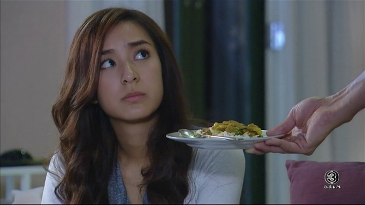 เวลาอกหัก....เค้าให้กิน | คนละขอบฟ้า | TV3 Official
