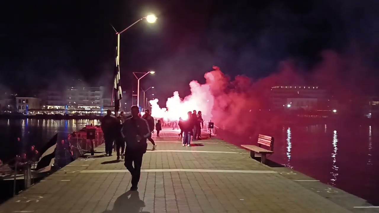 ''ΜΑΥΡΗ ΘΥΕΛΛΑ'' πανηγυρισμοί στο λιμάνι στο μόλο