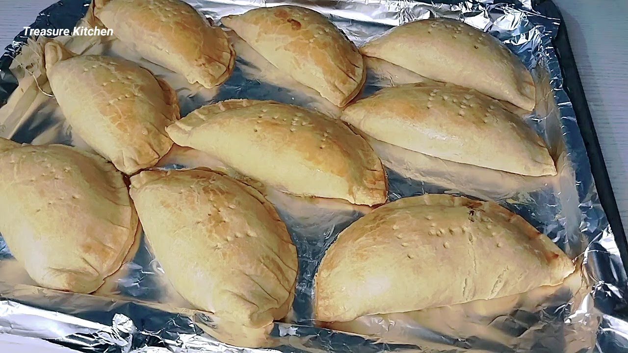 How To Make Delicious And Flaky Goat Meat Pie 