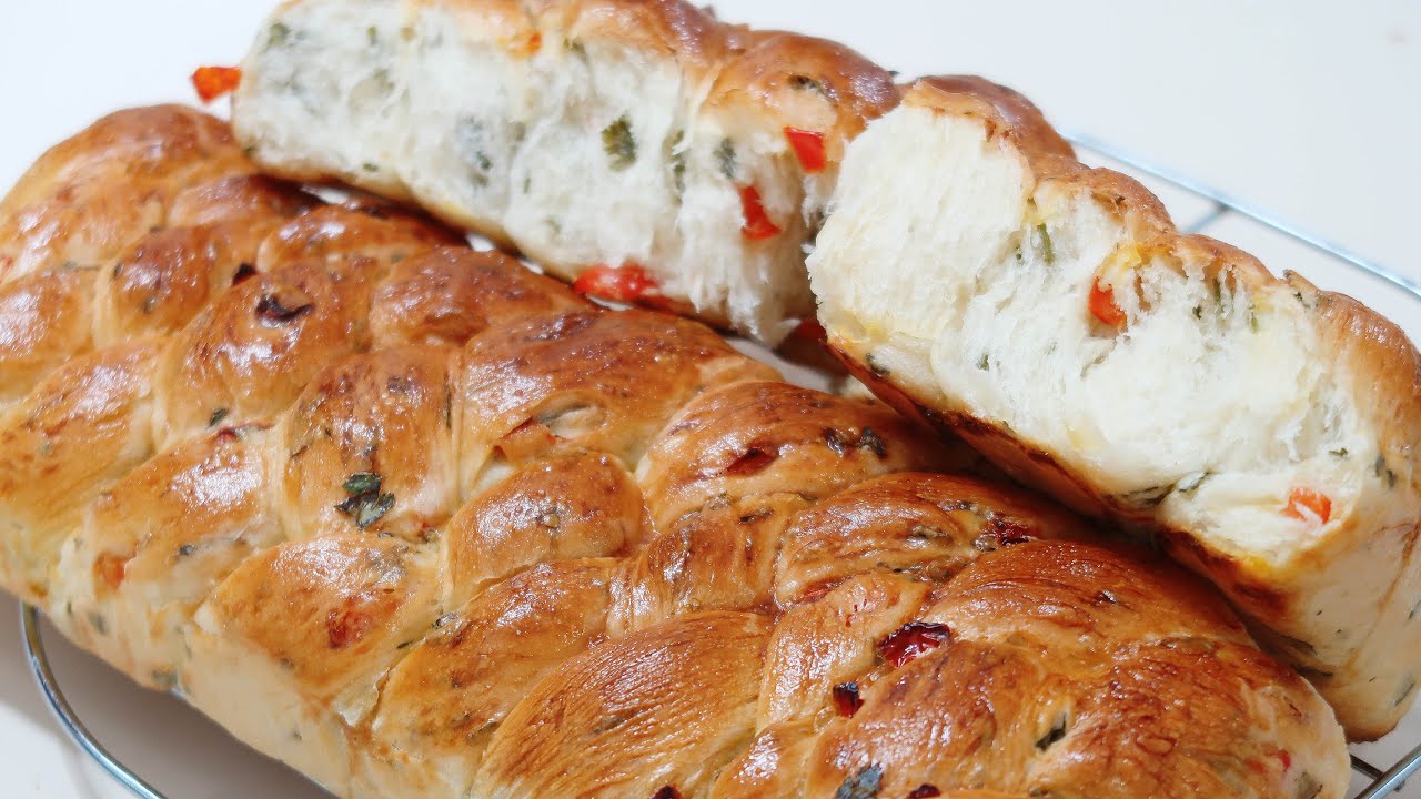 家常蔬菜面包健康美味两不误，暄软又入味Vegetable Bread #bread #vegetables 
