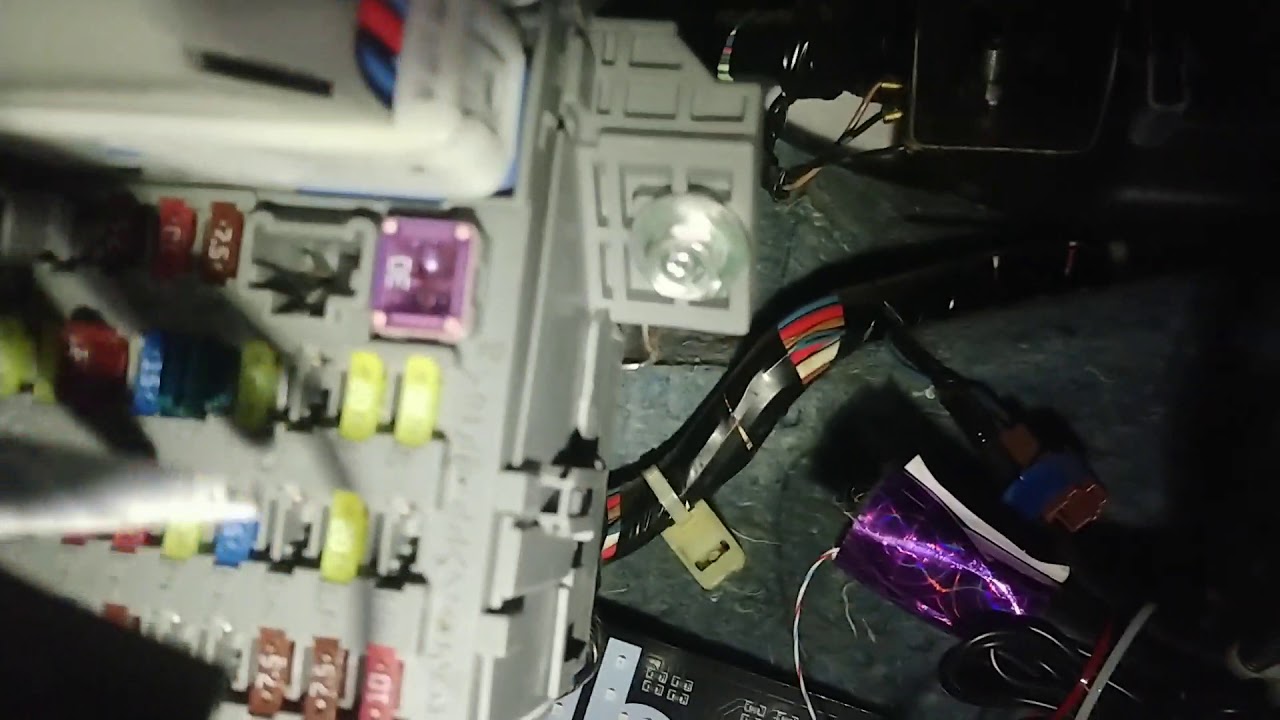 Taillight fuse 2008 honda civic