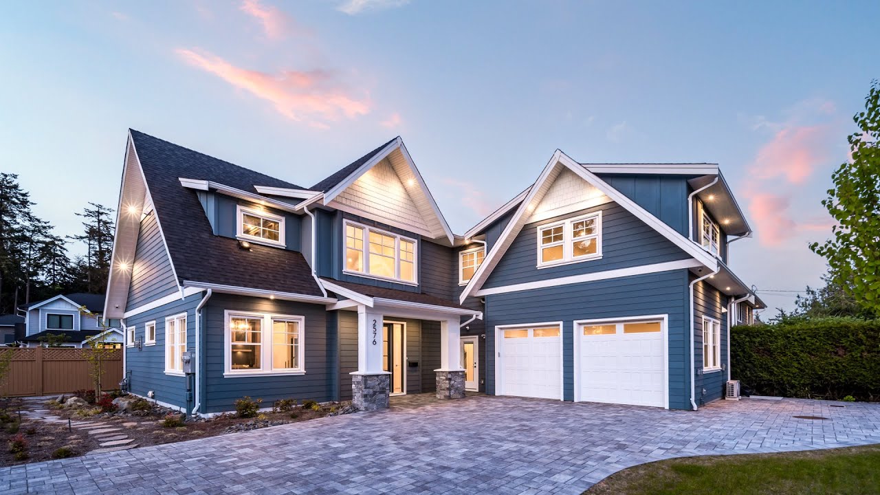 2576 ARBUTUS RD | CADBORO BAY, VICTORIA BC