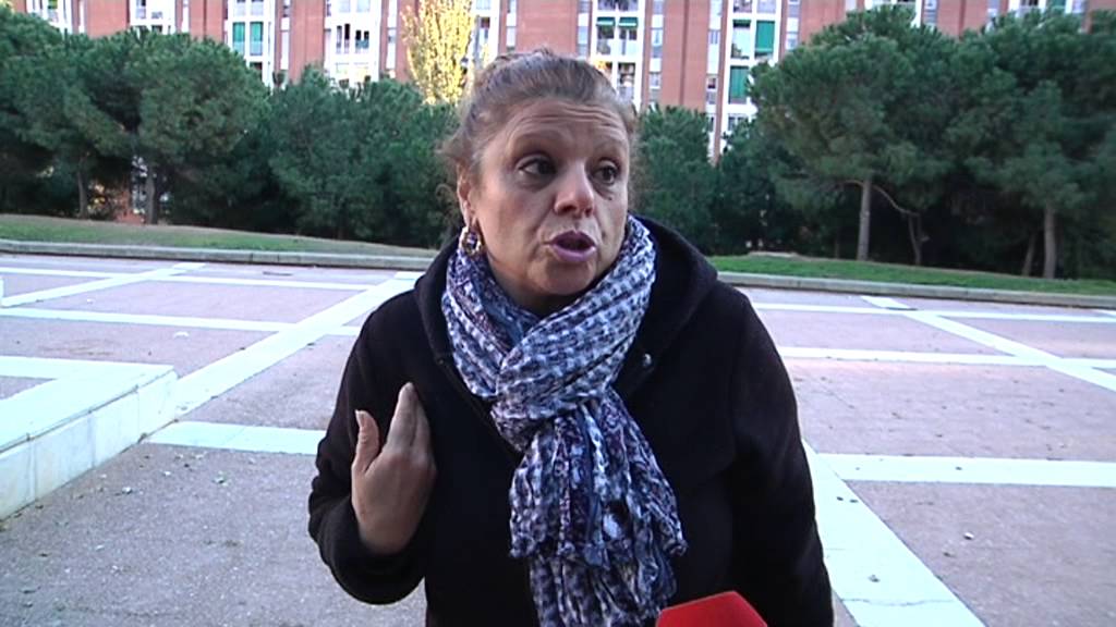 Els ve&iuml;ns no frenen les obres de Can Clos / Los vecinos no frenan las obras de Can Clos