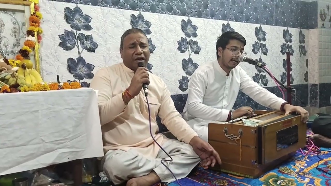 राधे कौन से पुण्य किए तूने,हरी रोज तेरे घर आते हैं,