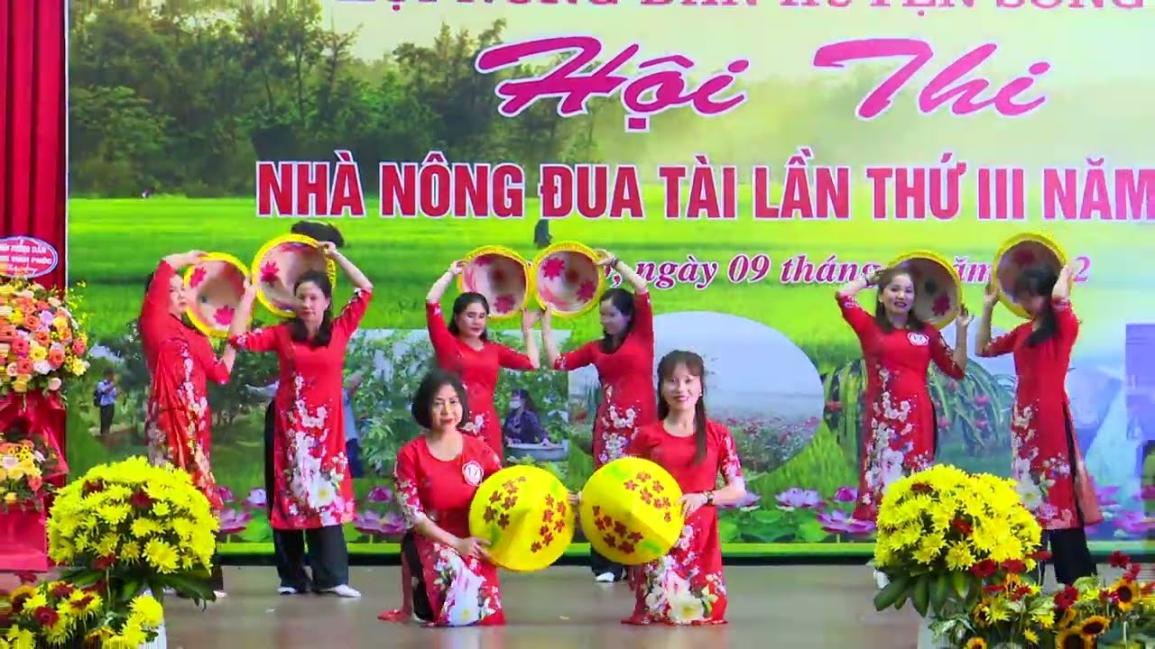 MÚA TÌNH ĐẤT (PHẦN THI SO TÀI NHÀ NÔNG CỦA HND TT TAM SƠN) TẠI HỘI THI NHÀ NÔNG ĐUA TÀI HUYỆN SÔNGLÔ