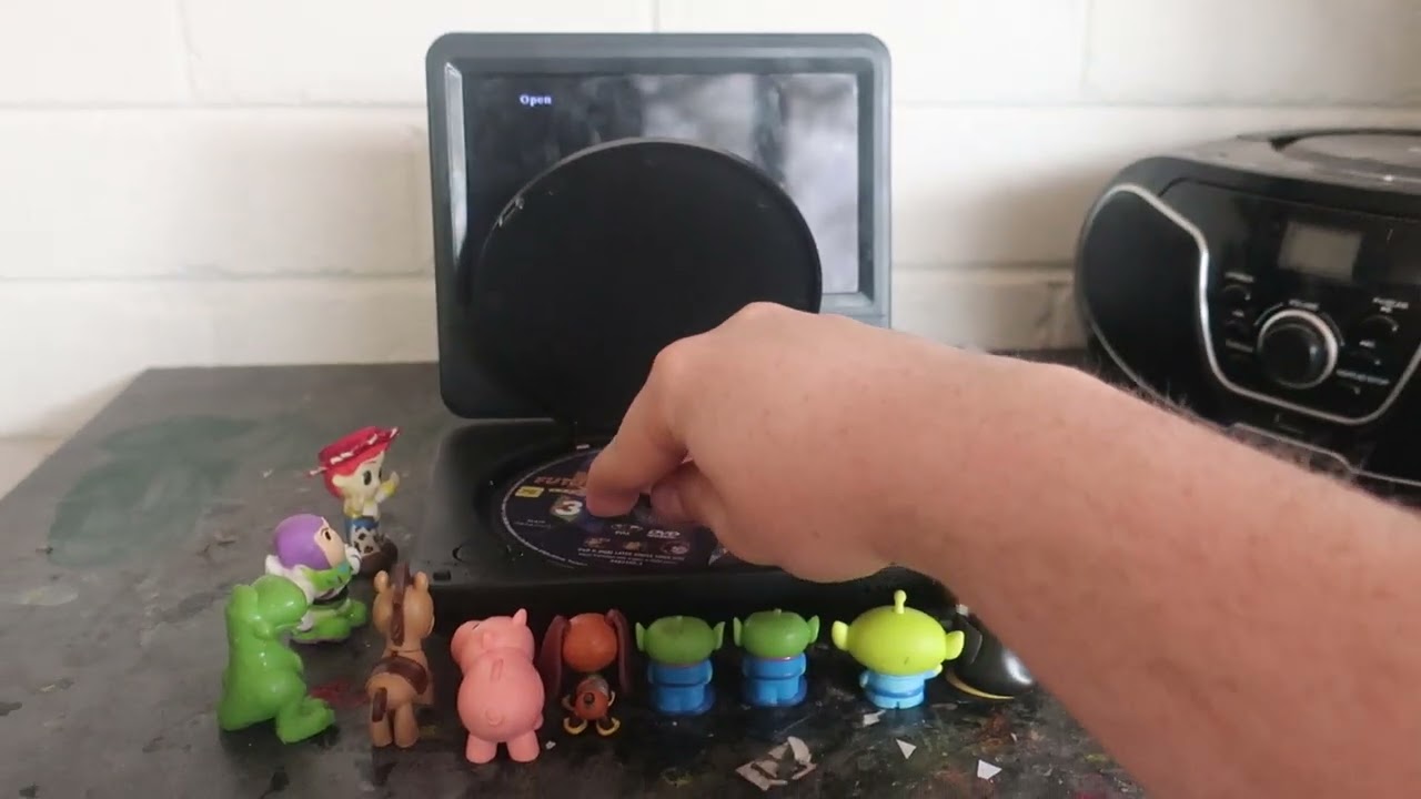 Toy Story: Opening to Futurama Season 3 Disc 1 2 3 & 4 2002 DVD (Australia) Opening Scene (2024)