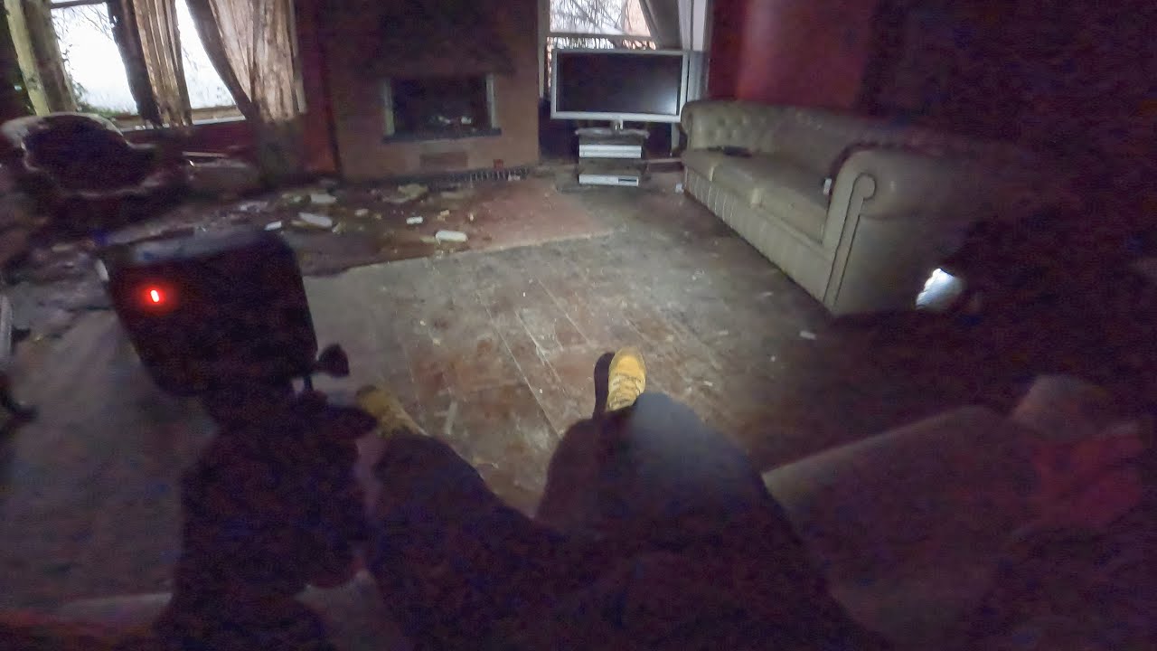 Found an almost safe house to live. Urbex journey cross Belgium. Part 2