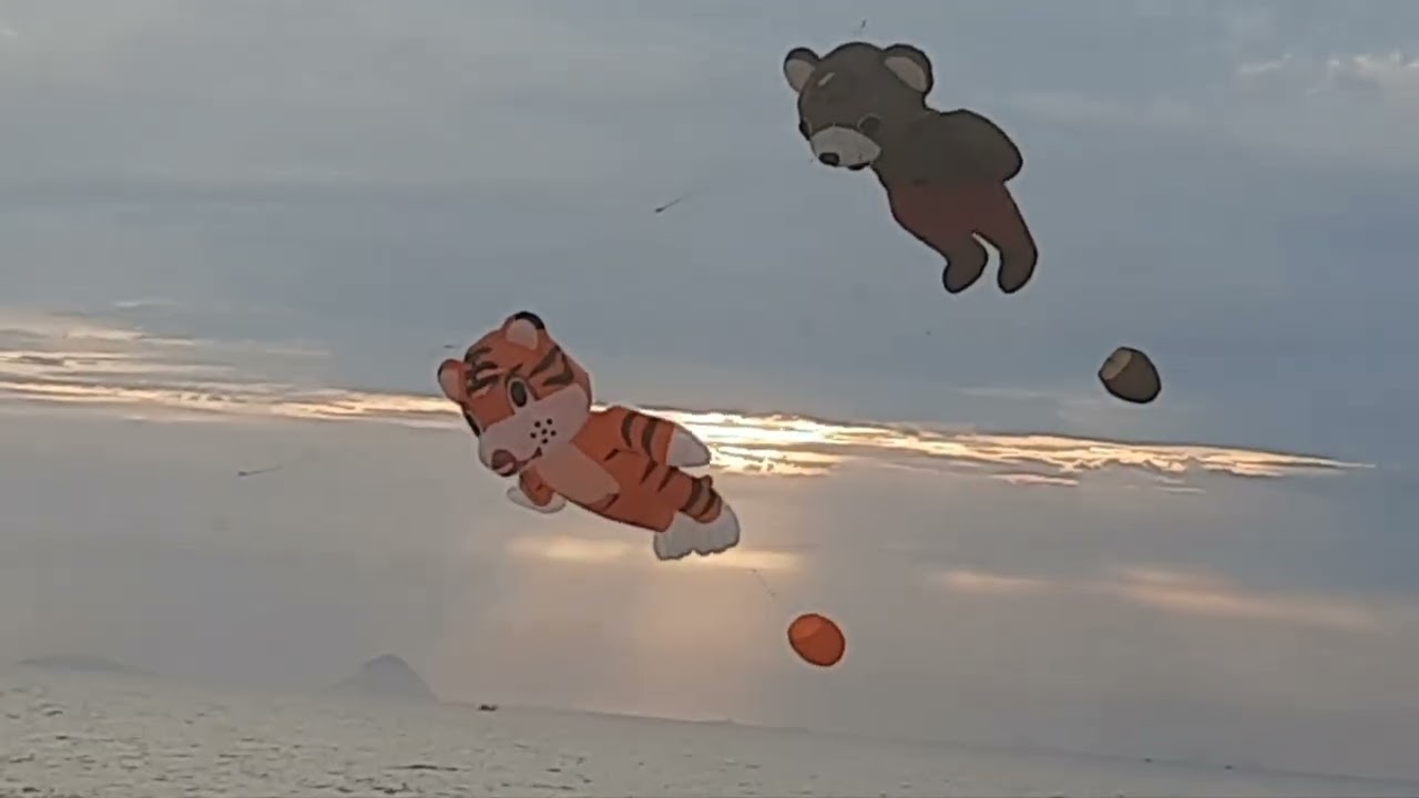 Fim de tarde Itaipuaçu. 