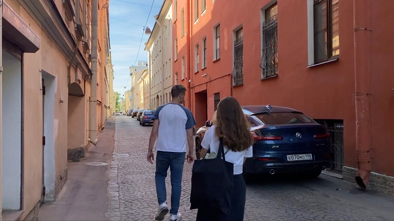 Самая итальянская улица Петербурга [CC] - vlog in Russian