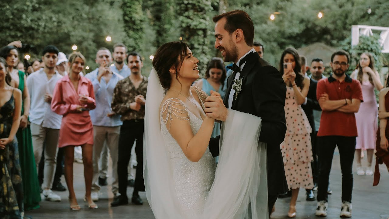 Aylin  Darian D&uuml;ğ&uuml;n Klibi (izoletta)