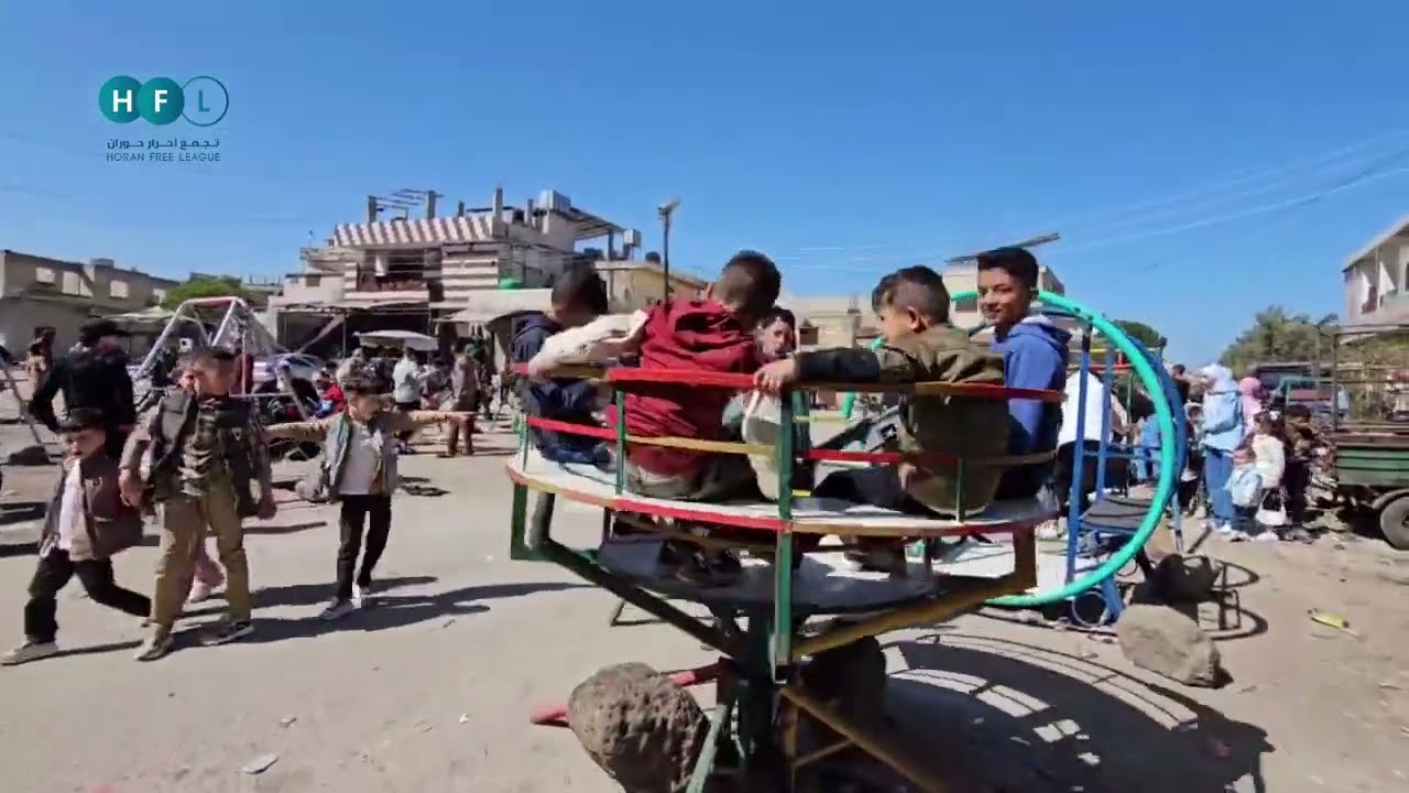 أجواء العيد في مدينة نوى بريف درعا الغربي.