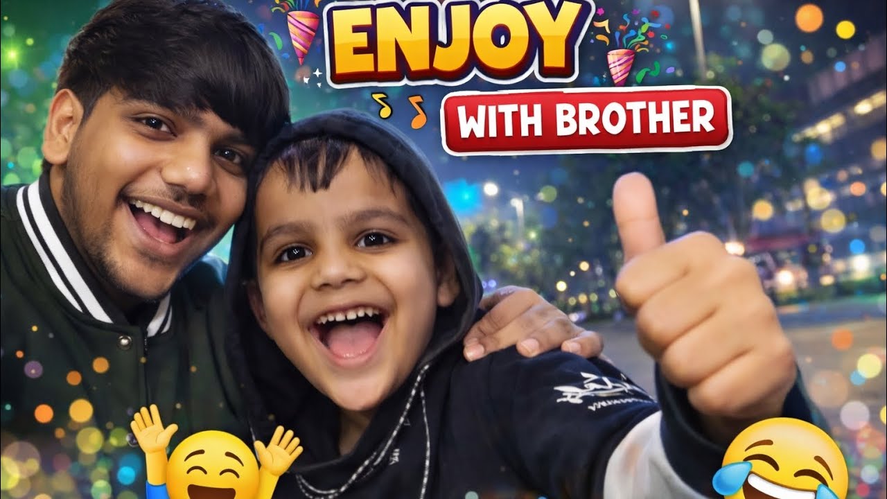 Chhote bhai ke sath masti 😂 