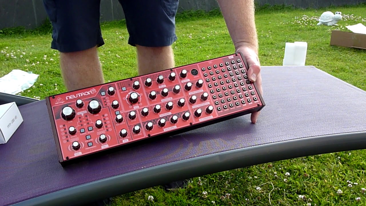 Behringer Neutron unboxing