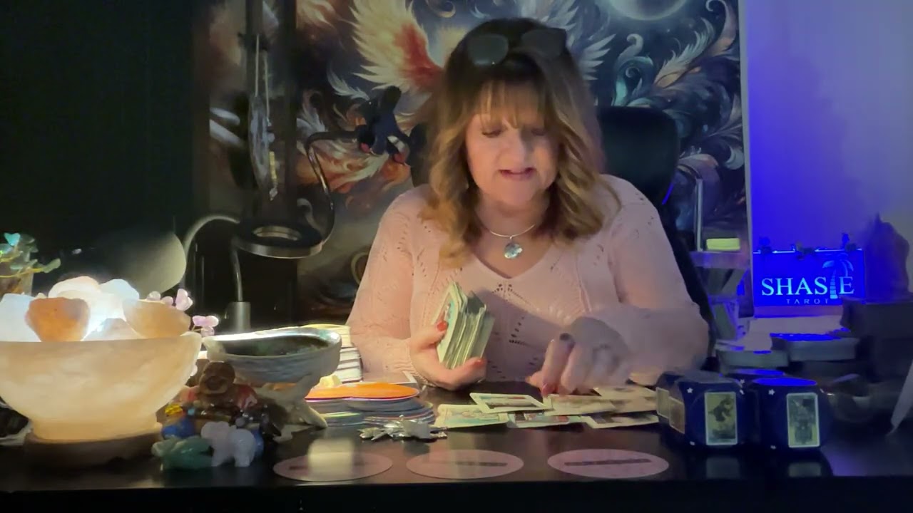 OH, U are ABOUT 2 B VERY HAPPY!  SUDDEN WEALTH!💰A GIFT ON IT’S WAY! 🎁 | UNION of soulmates! 💗 Tarot