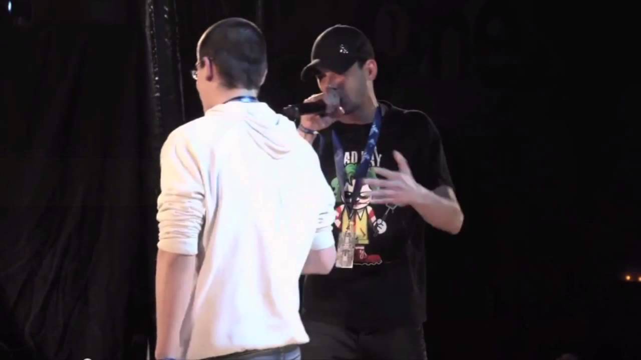 #2 Instrumental (Khan vs Millans) - Red Bull Batalla de los Gallos 2013