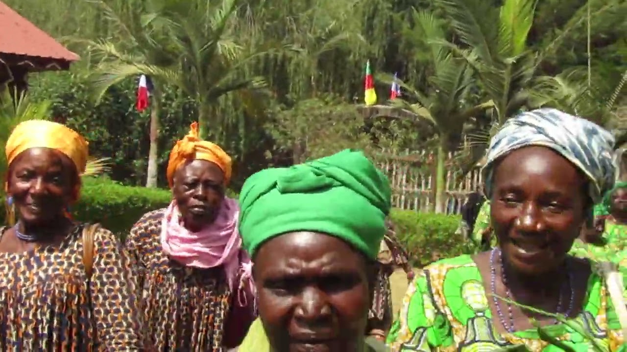 LES FEMMES BATOUFAM