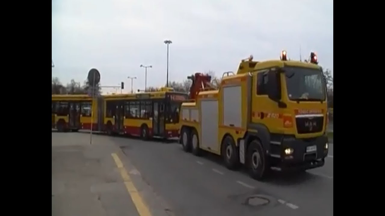 MZA Warszawa: Holowanie autobusu MAN NG 313