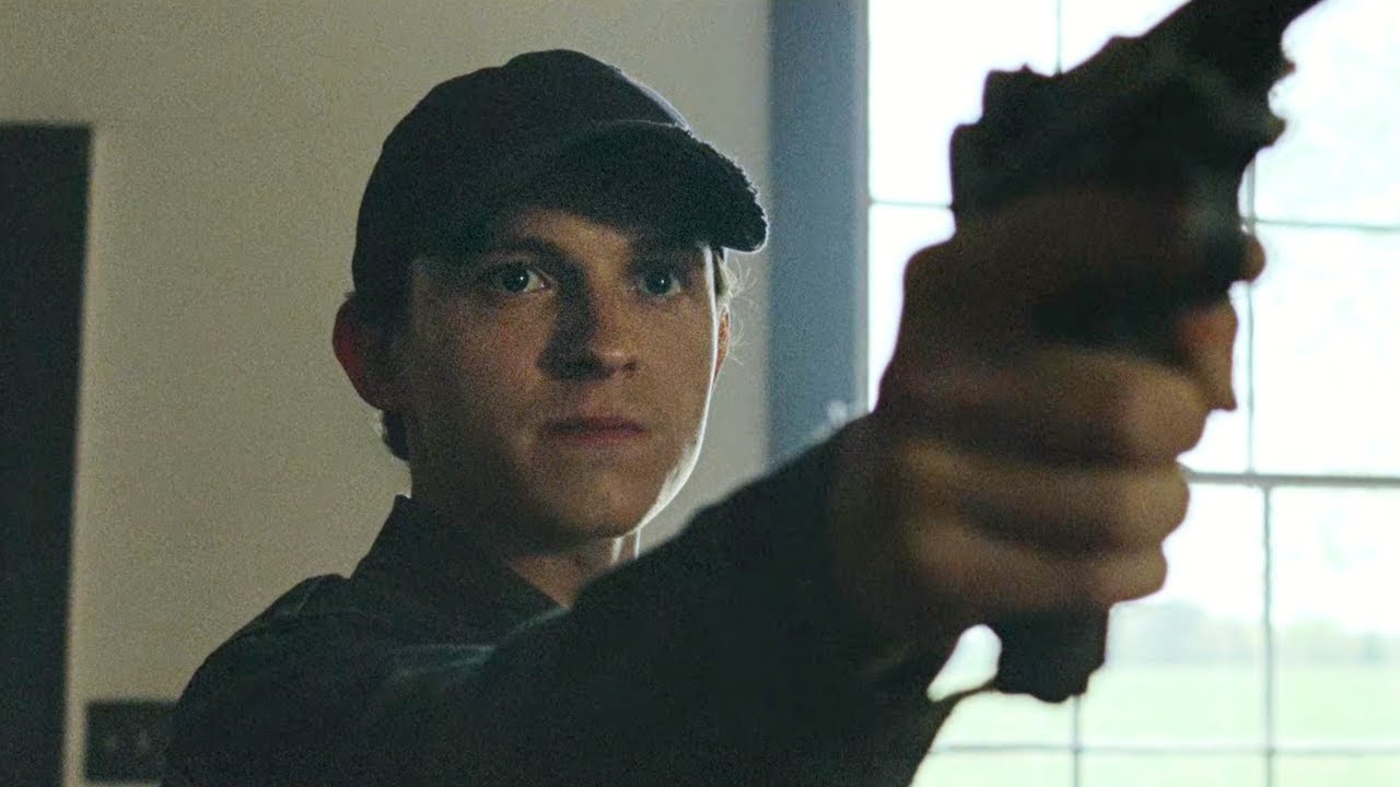The Devil All the Time | Tom Holland vs. Robert Pattinson (Church Scene)