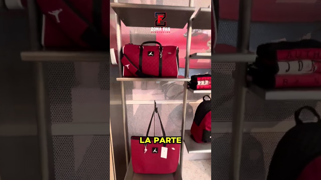 Visita a la tienda de SU MAJESTAD 