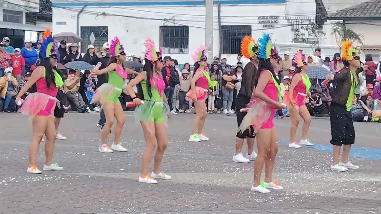 Miskilla Mascarada de Cotocollao carnaval 