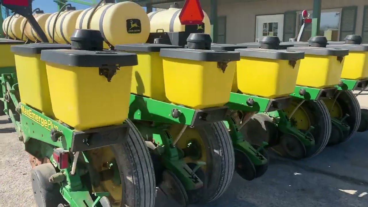 1997 JOHN DEERE 1770 For Sale