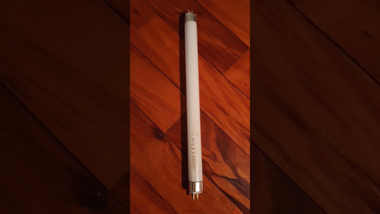 Gigantic 120W CFL! #cfl #fluorescent #bulb