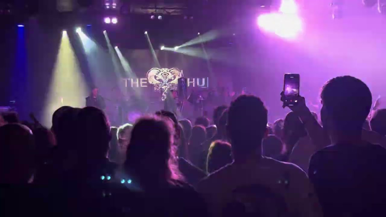 THE HU  Triangle
