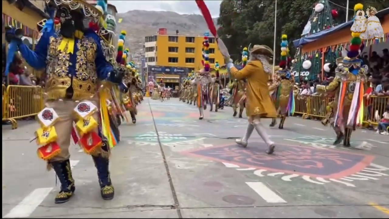 PRESENTACION DE LA PLAZA DE LA COFRADIA DE NEGRITOS HUALLAYCO PRIMERO DE ENERO FUNDACION 1909 (2026)
