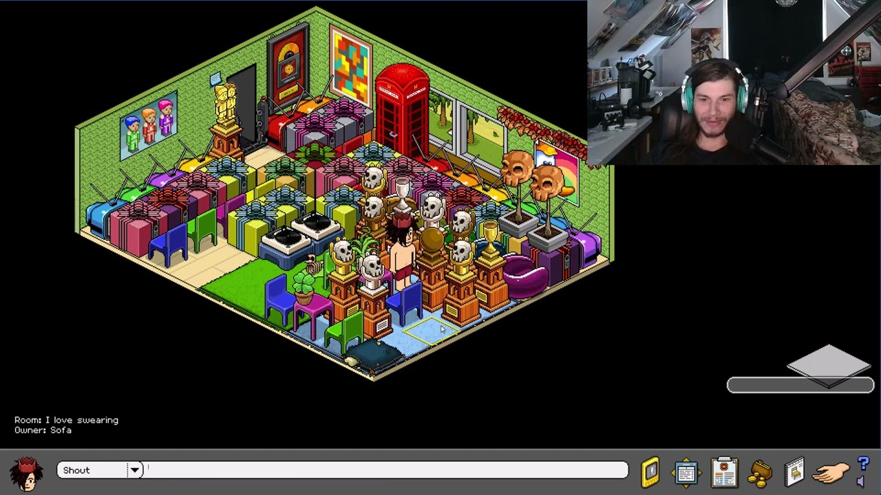 Habboween 2025 Gift Opening! 🎁🎃 | Habbo Hotel: Origins Celebration