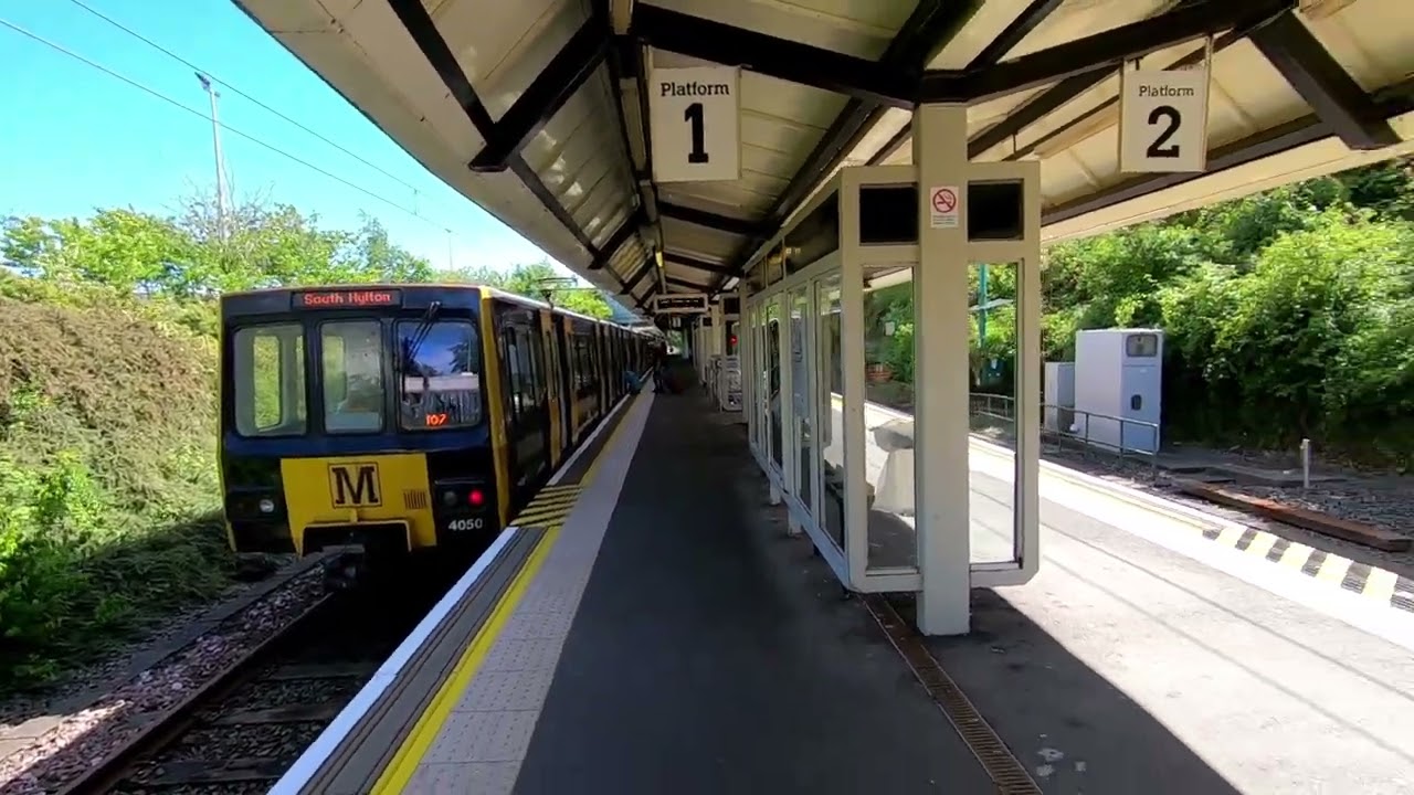 TYNE & WEAR METRO - AIRPORT STATION | NEWCASTLE | U.K. | 22/06/22